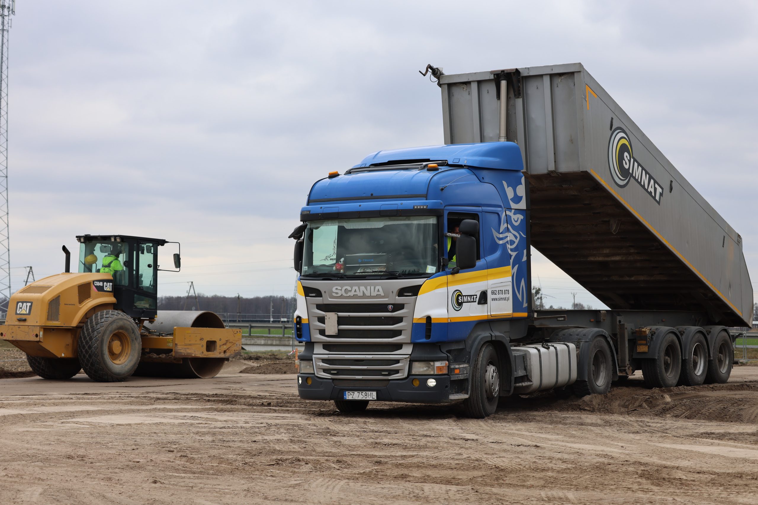 wywrotki transport materiałów budowa drogi